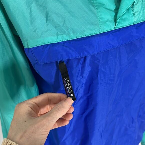 Vintage Patagonia 2 Piece Windbreaker Packable Outdoors Set - Picture 4 of 11